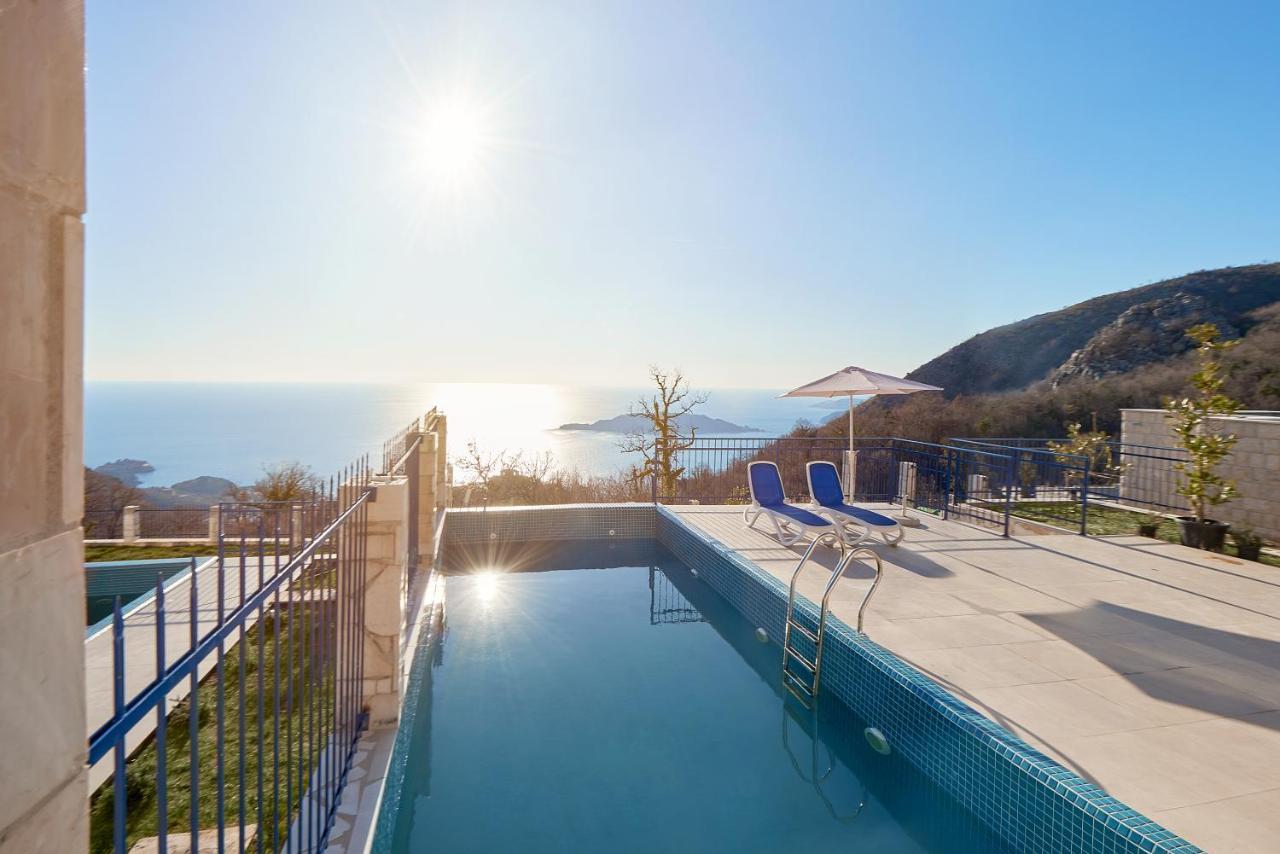 Sunbreeze Delux Vilas Budva Luaran gambar