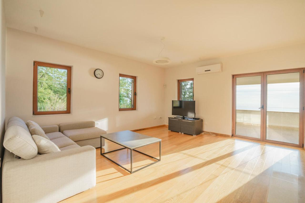 Sunbreeze Delux Vilas Budva Luaran gambar